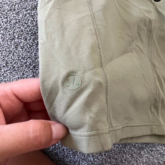 Lululemon Key to Balance Tank Rosemary Green Size 6 - Picture 5 of 6